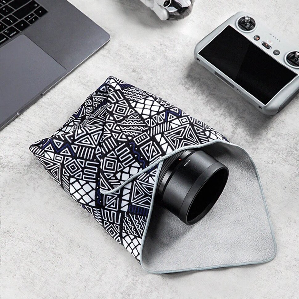 Салфетка - чехол PGYTECH Protective Wrap (Maze) S