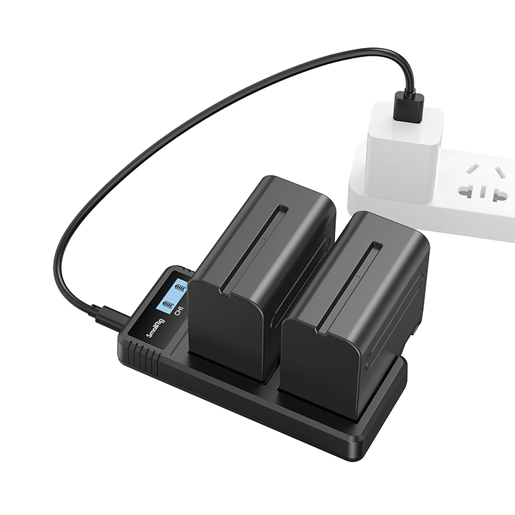 2 аккумулятора NP-F970 + зарядное устройство SmallRig 3823