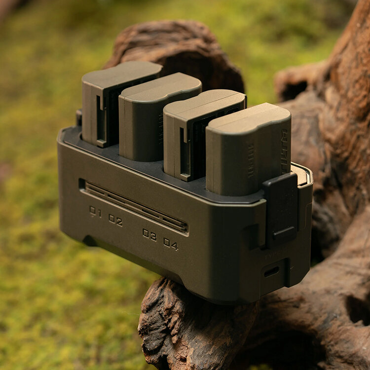 Зарядный кейс Tilta Portable Charging Station для EN-EL15 Зелёный