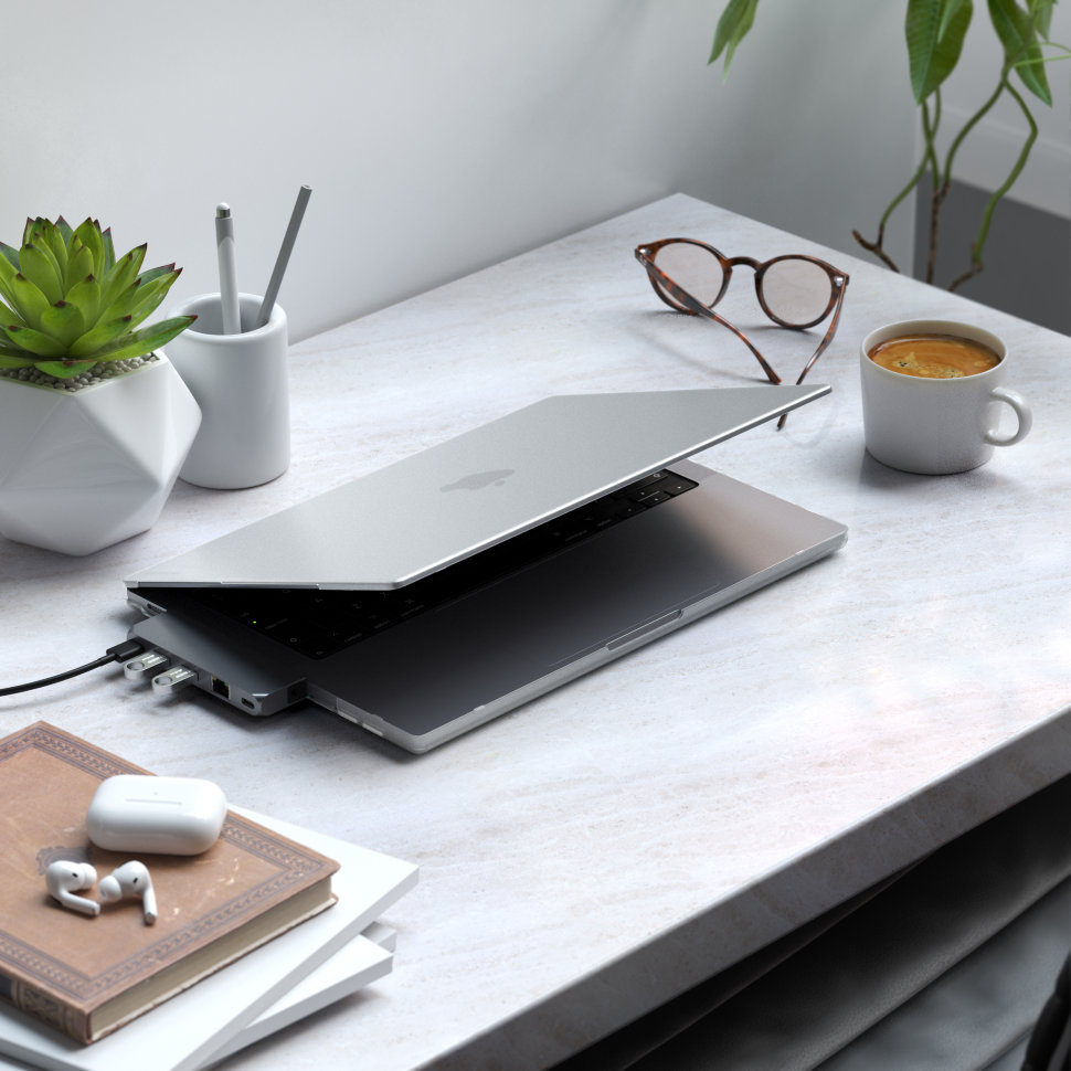 Чехол Satechi Eco Hardshell для MacBook Pro 14" Прозрачный