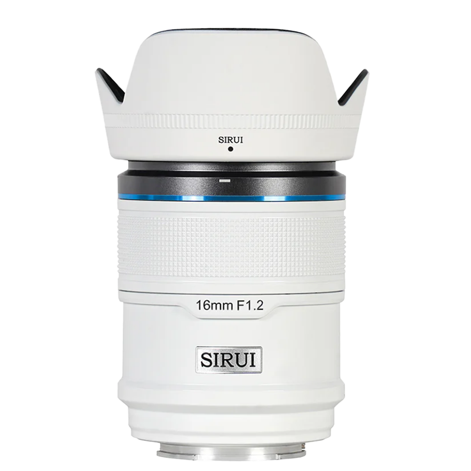 Объектив Sirui Sniper 16mm F1.2 AF APS-C X-Mount Белый preOrder=24.11.2026