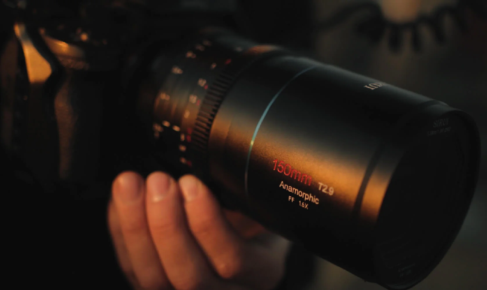 Объектив Sirui Venus 150mm T2.9 1.6X Full-Frame Anamorphic L-mount