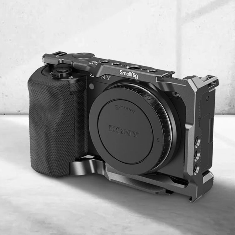 Клетка SmallRig 3538B with Grip для Sony ZV-E10
