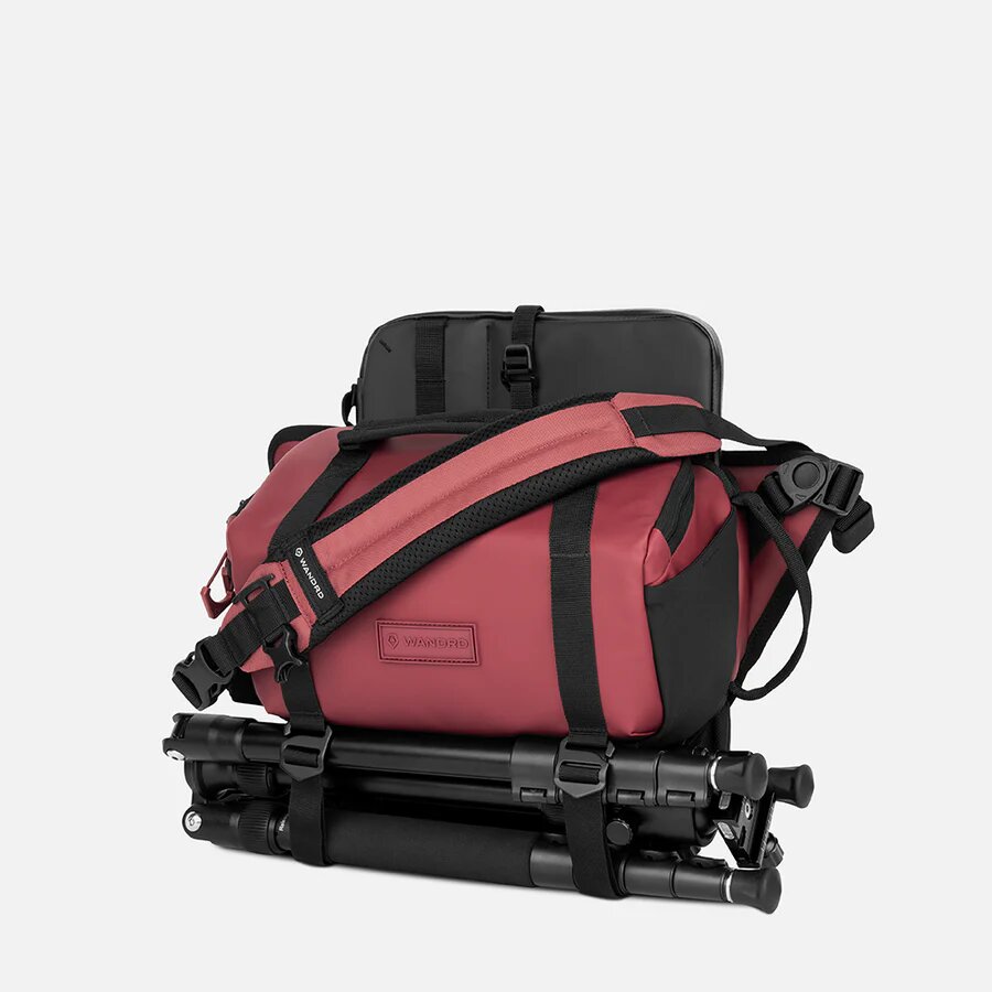 Сумка WANDRD ROGUE V2 Sling 6L Красная